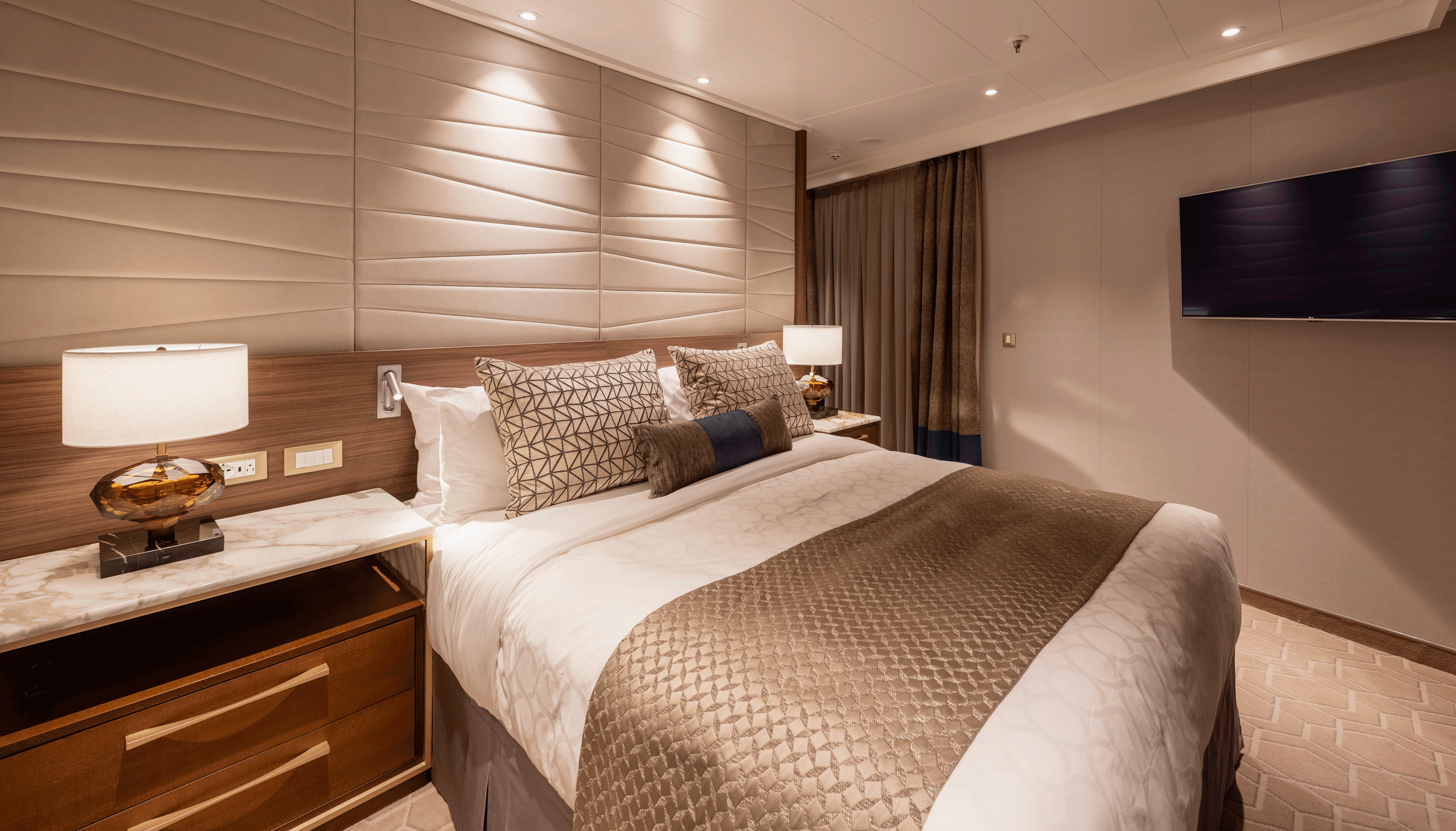 MyCruise Princess-Cruises SKY Kahytter Suite SO2
